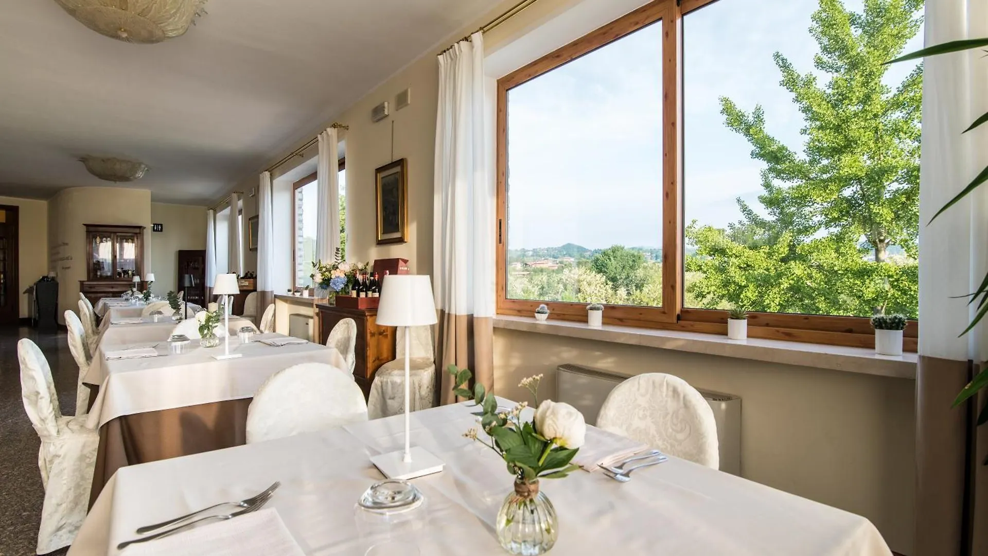 Hotel Porta Del Sole Soiano Del Lago Italië