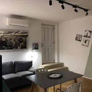 Apartment Elephant House