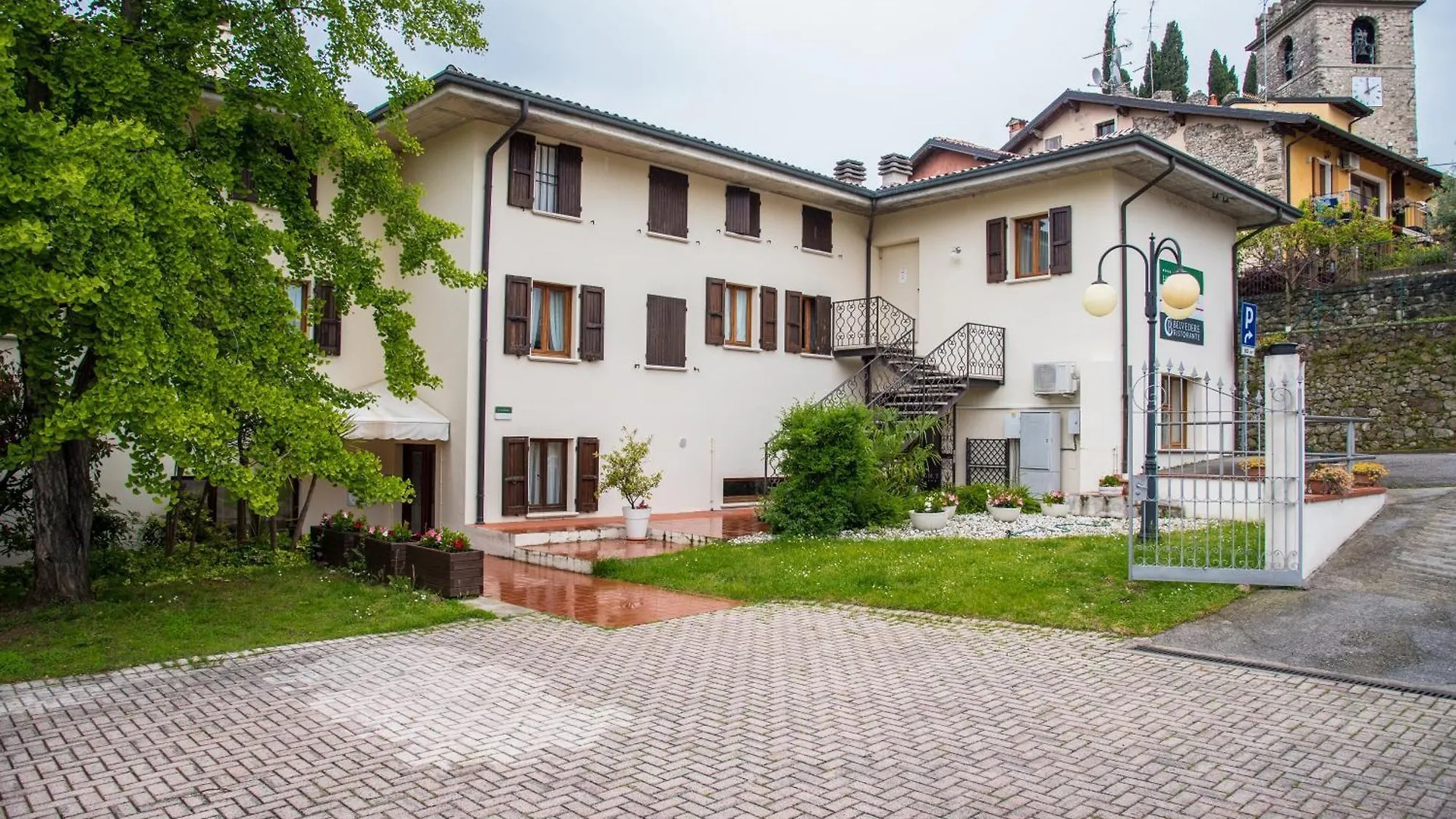 Hotel Porta Del Sole Soiano Del Lago